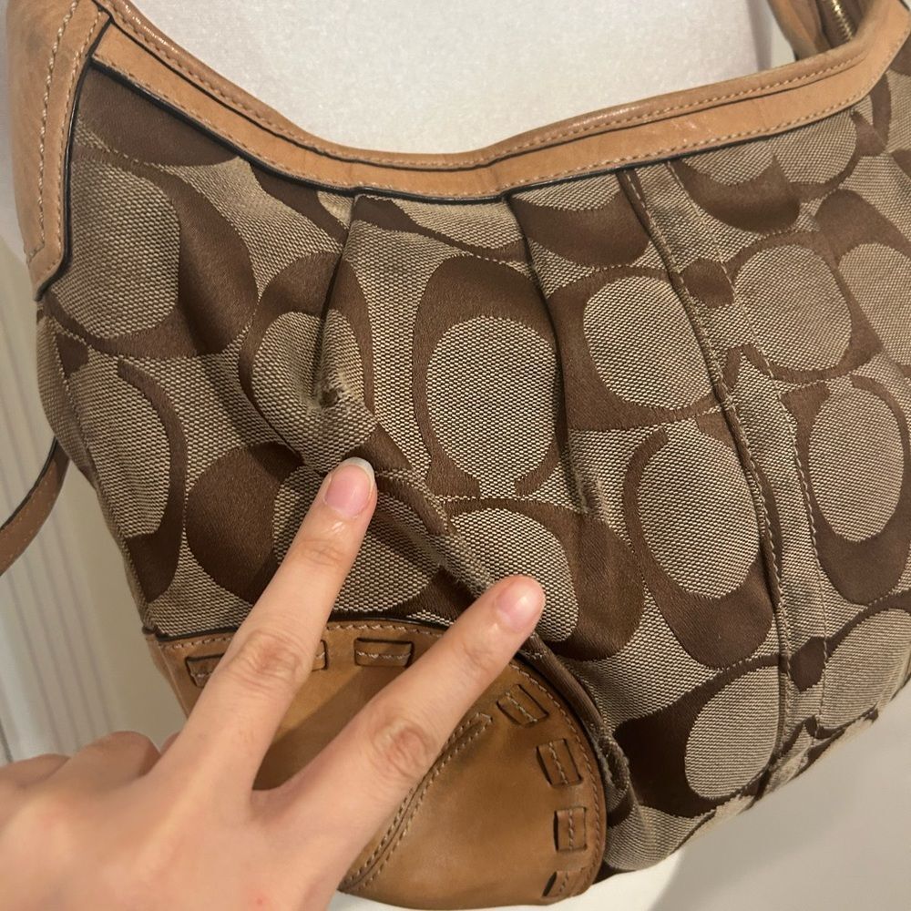 Coach Signature Canvas Ergo Hobo Bag - Picture 6 of 9